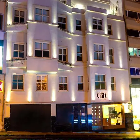 The Gift * Istanbul